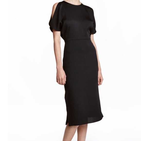 H&M Crepe Midi Dress Silver Cold Shoulder SZ 2 - Picture 7 of 7